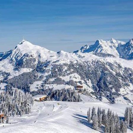 Apartment Near The Hahnenkamm Cable Car Кицбюэль Экстерьер фото