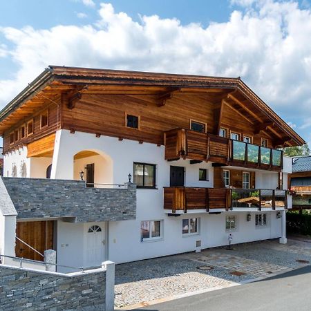 Apartment Near The Hahnenkamm Cable Car Кицбюэль Экстерьер фото