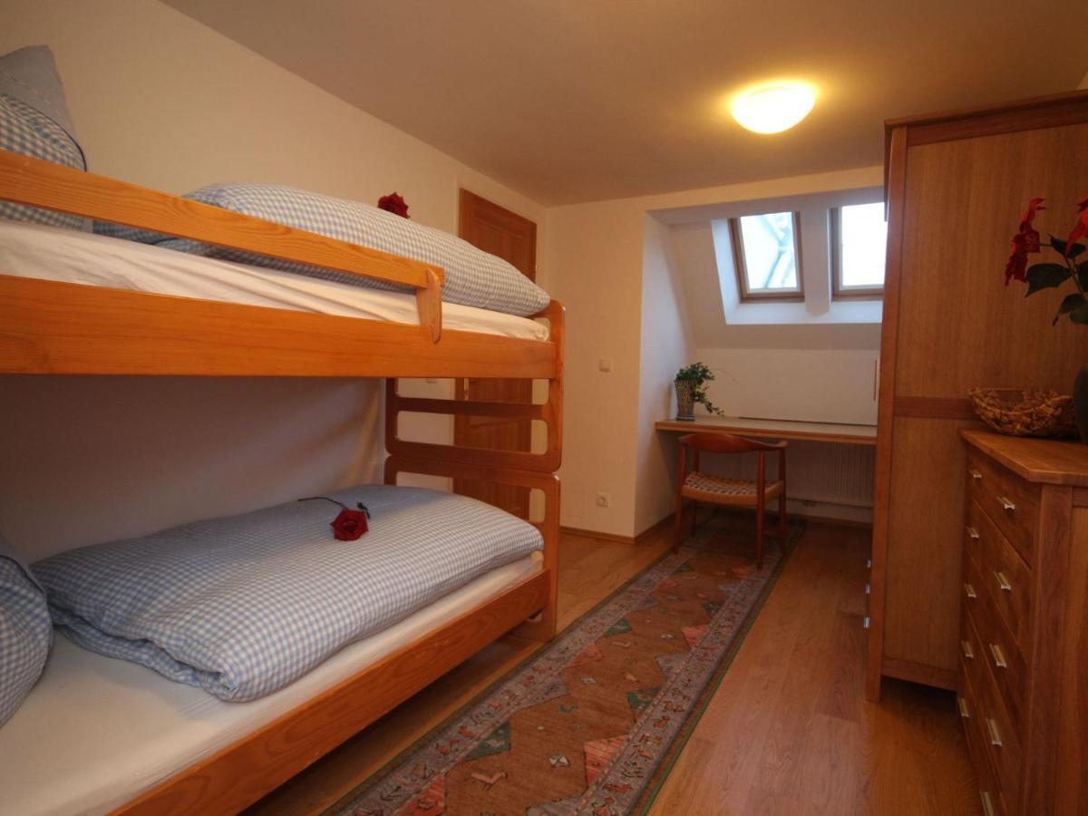 Apartment Near The Hahnenkamm Cable Car Кицбюэль Экстерьер фото